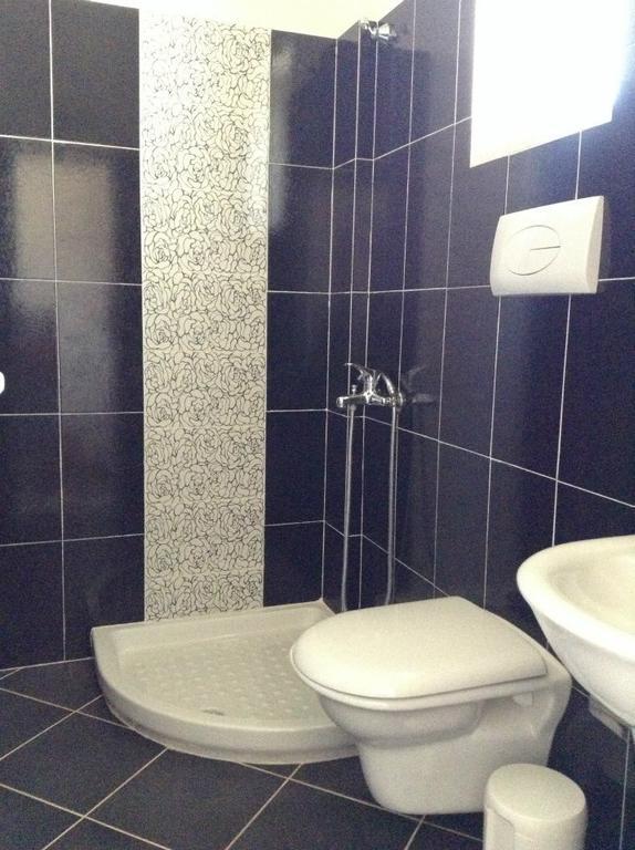 Guest House Plazhi Дермі Номер фото